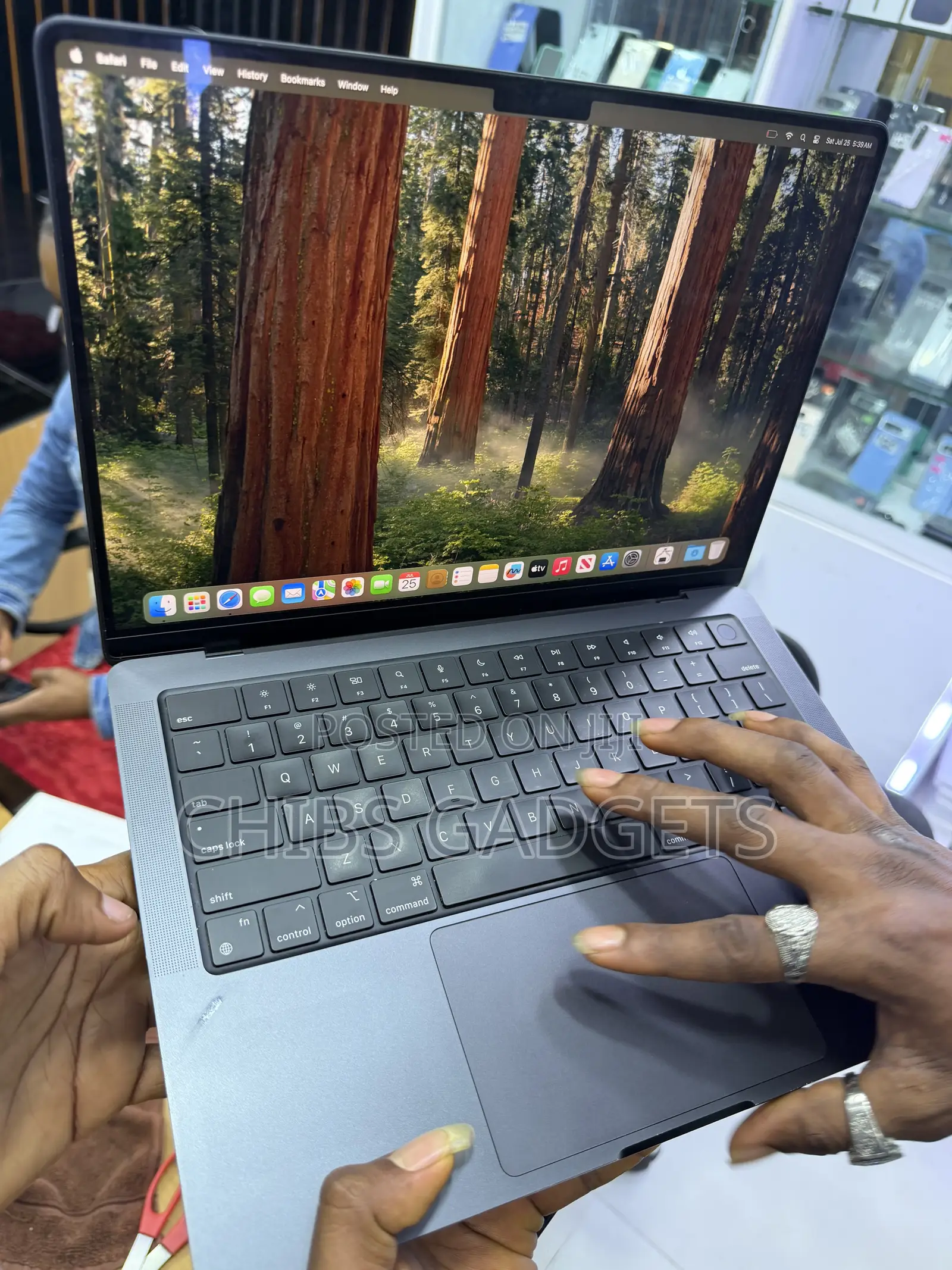 Laptop Apple MacBook Pro 2024 M4 16GB SSD 512GB