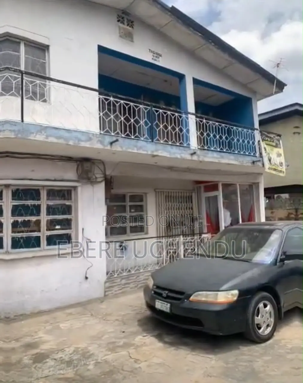 3bdrm Block of Flats in Aguda Surulere Lagos for sale
