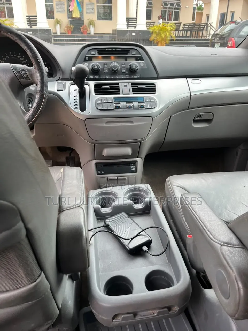 Honda Odyssey 2010 Silver
