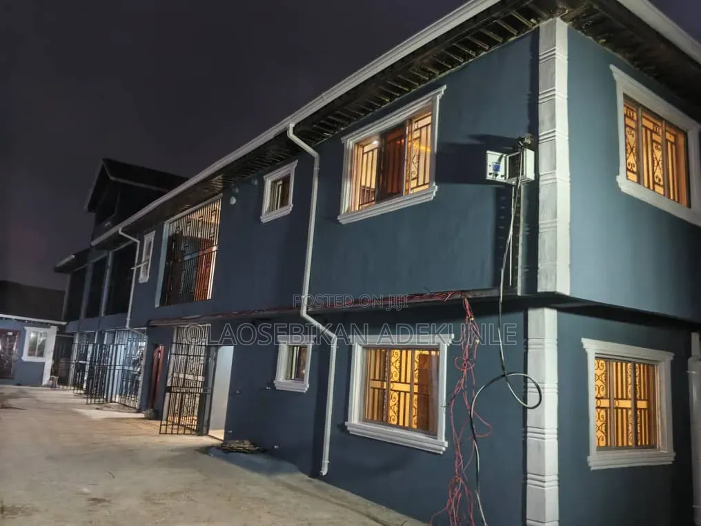 1bdrm Block of Flats in Tella Estate Akobo for rent