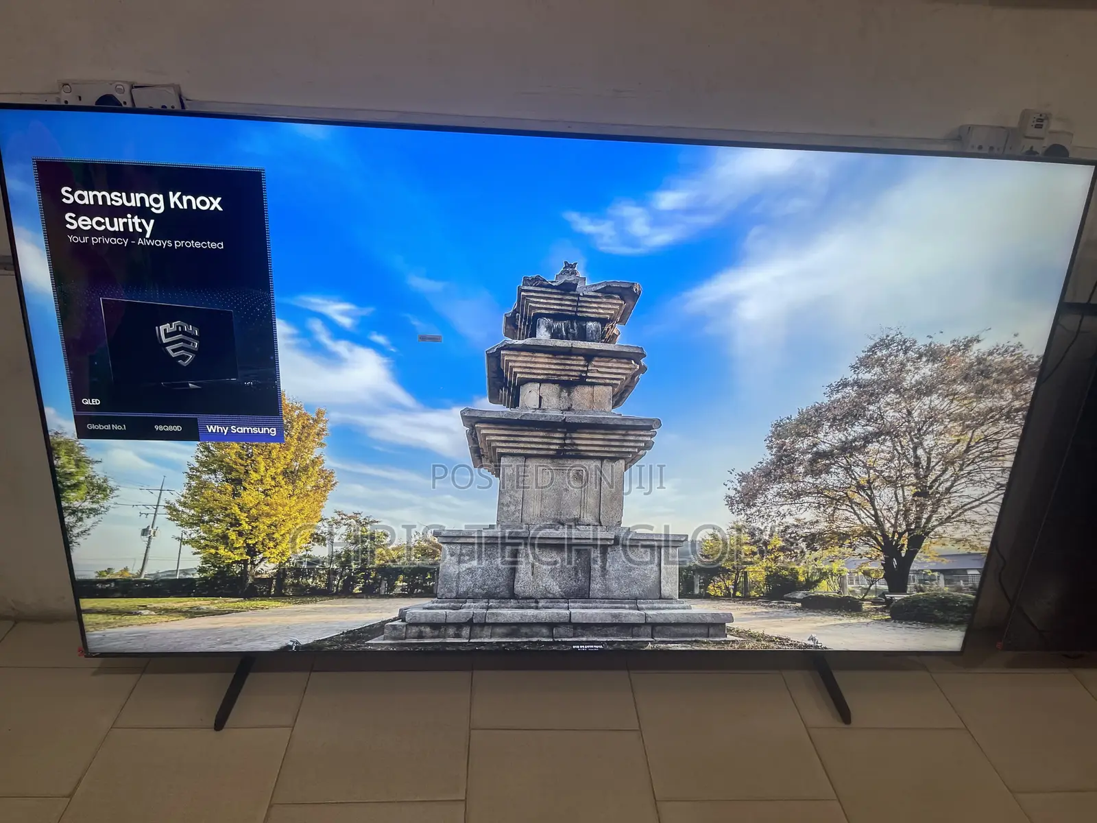 98inches Samsung Quantum Qled Smart TV Frameless Q80D Latest Model