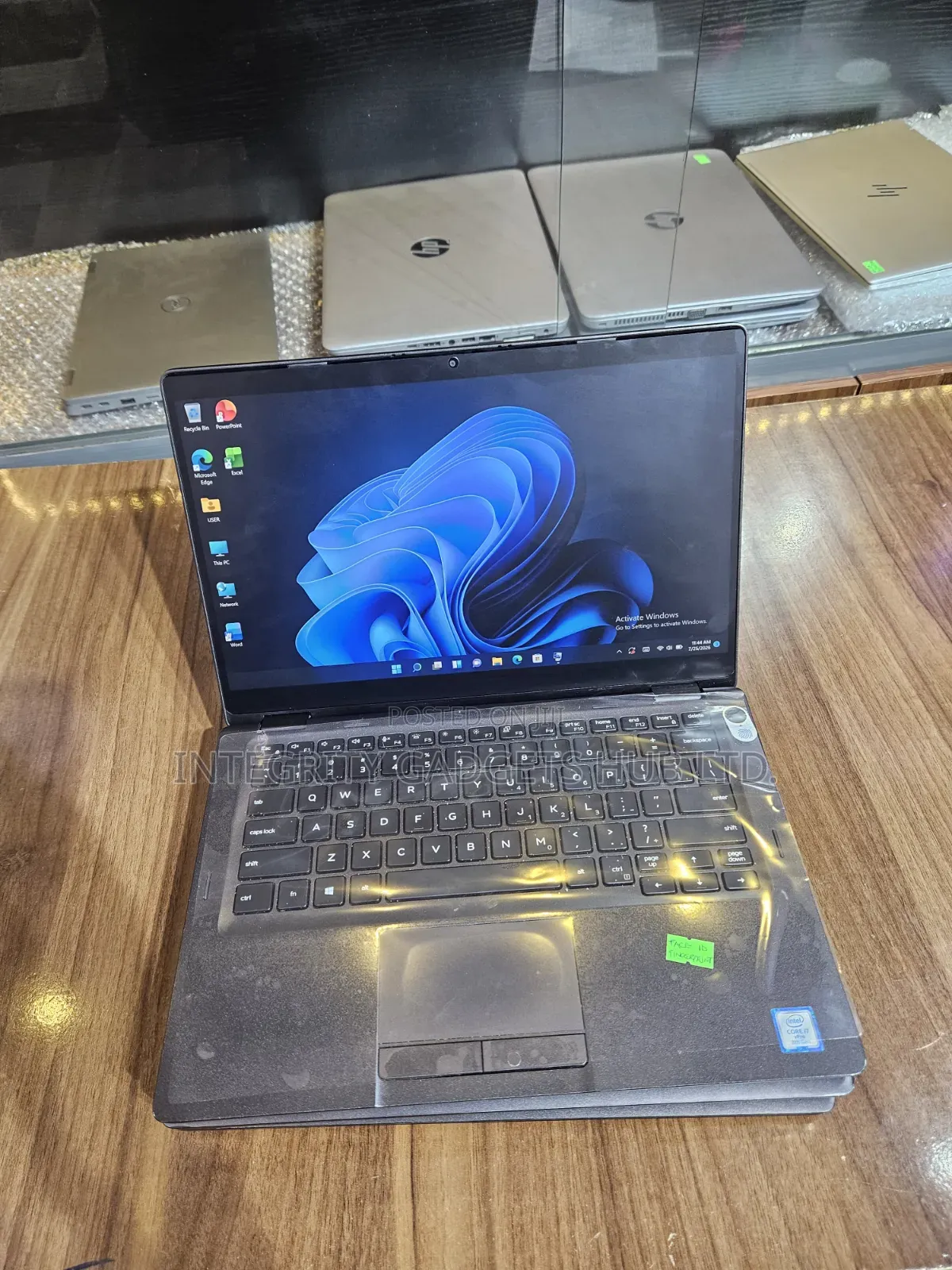 Laptop Dell Latitude 5300 2-in-1 8GB Intel Core i7 SSD 256GB