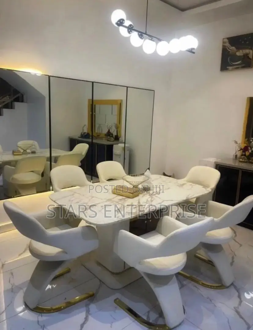 6 Seater Classic Marble Dining