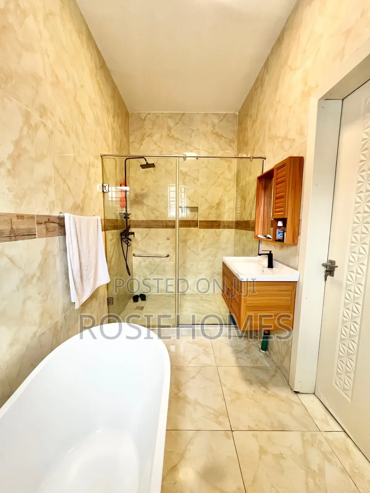Furnished 4bdrm Duplex in Orchid, Lekki Phase 1 for rent