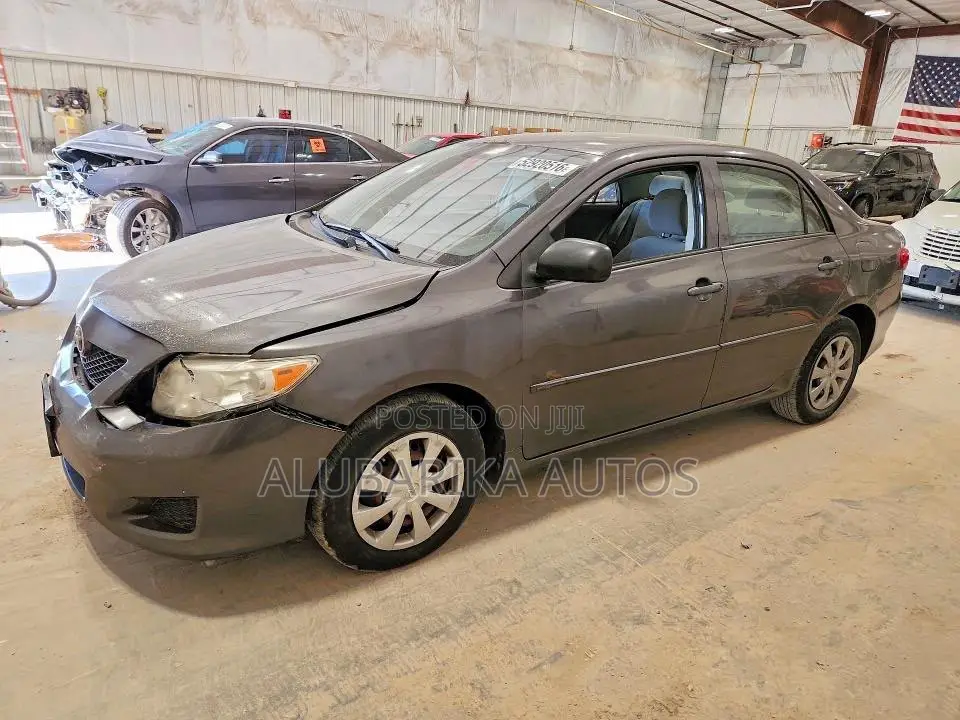Toyota Corolla 2010 Gray