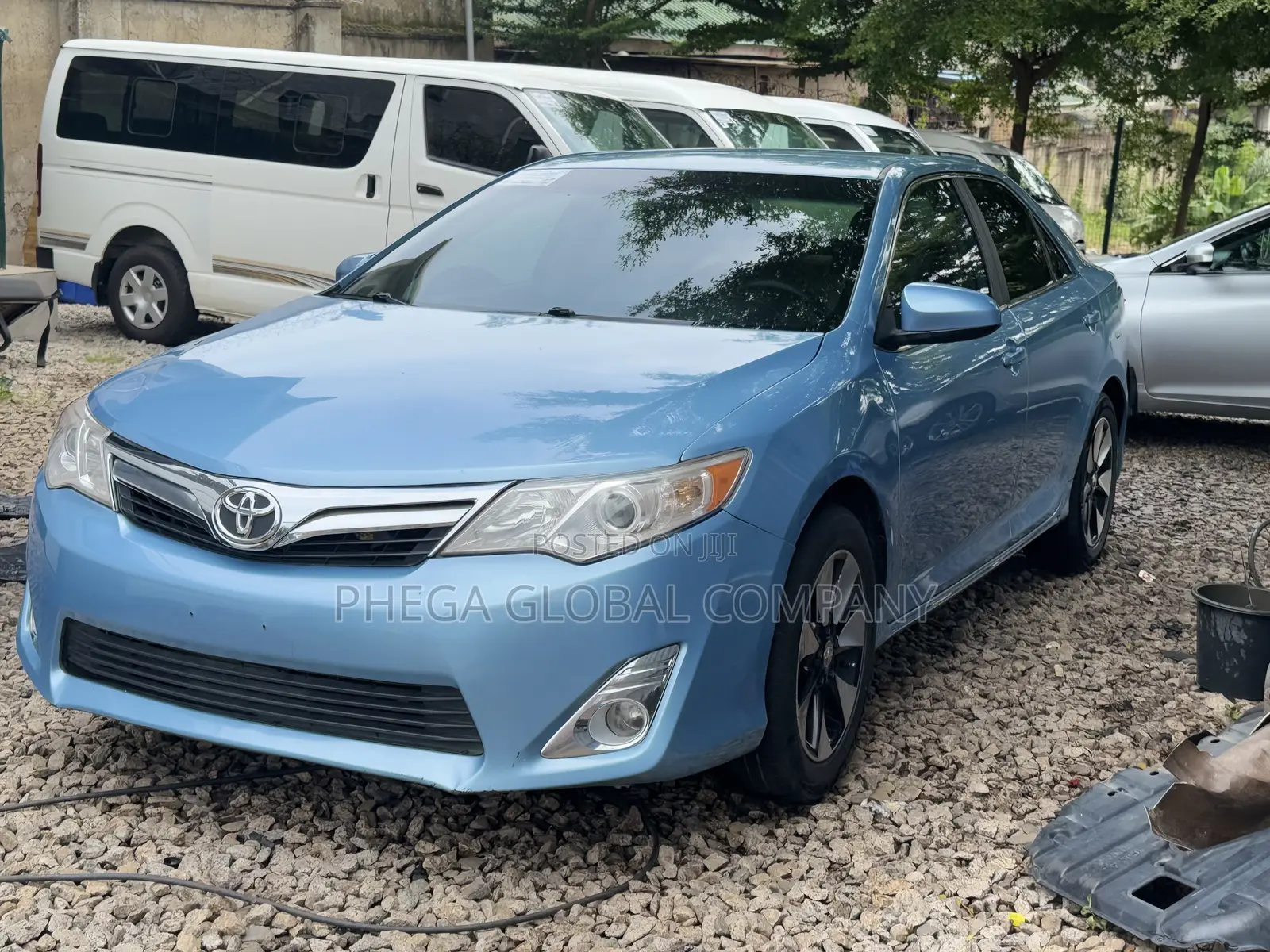 Toyota Camry LE 4dr Sedan (2.5L 4cyl 6A) 2013 Blue