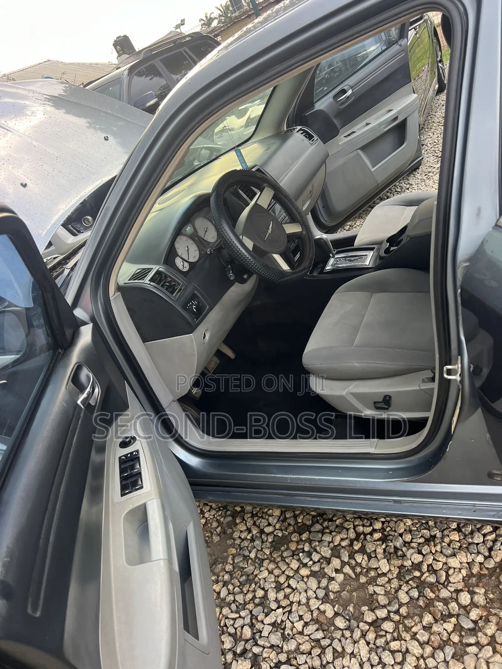 Chrysler 300 300C AWD 2007 Gray