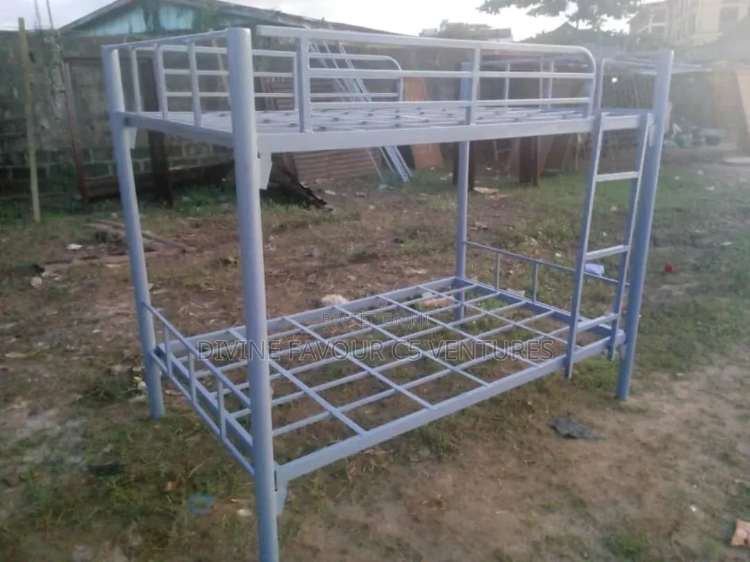 Bunk Bed Detachable 3 X 6 for Adults and Children.
