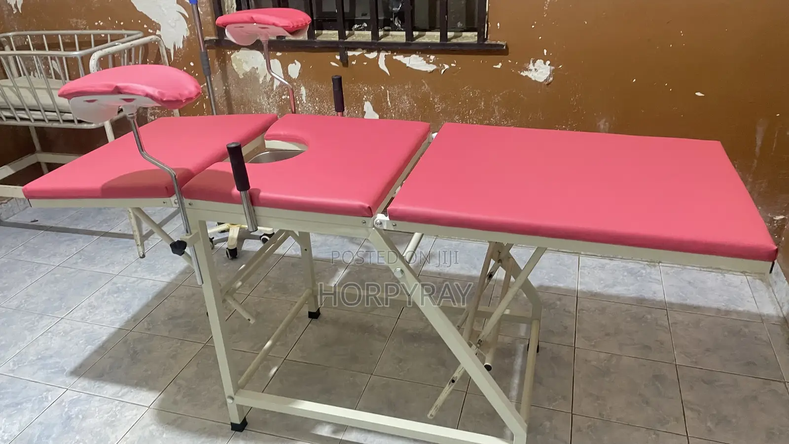 Manual Gynecology Chair or Delivery Bed