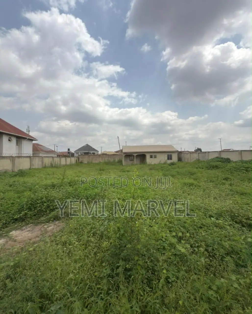 985sqm Complete Dry Land With a Small Structure at Kolapo Ishola GRA