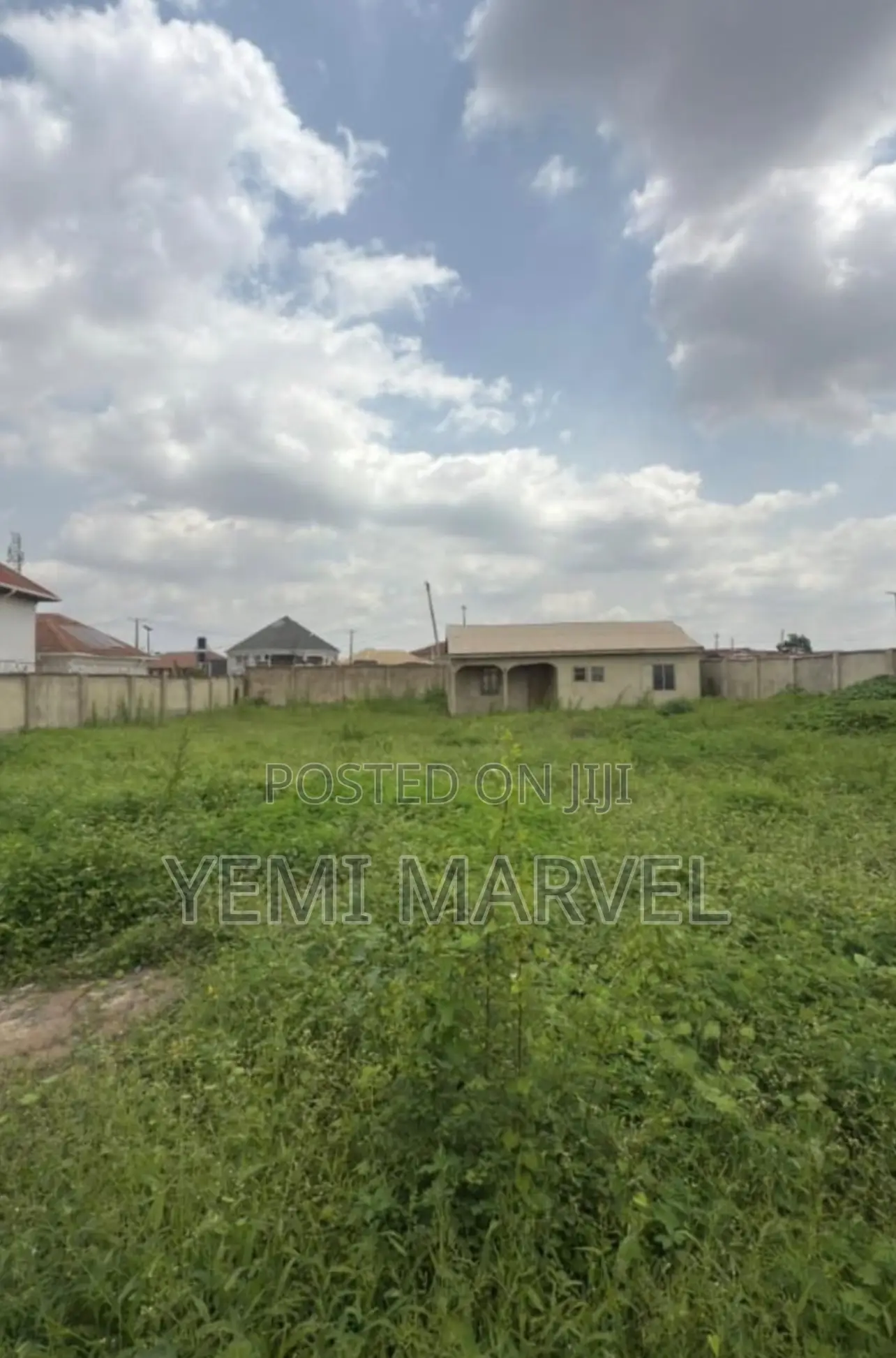 985sqm Complete Dry Land With a Small Structure at Kolapo Ishola GRA