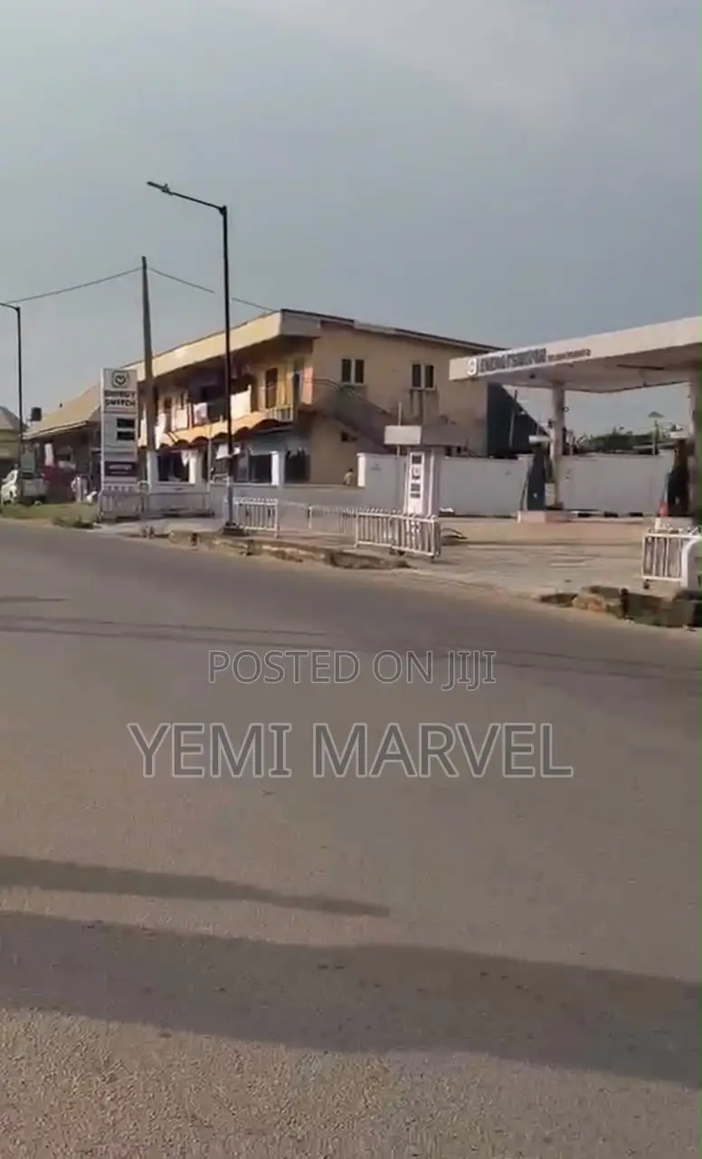 505sqm of Commercial Land Located Along Ologuneru Road, Ibadan.