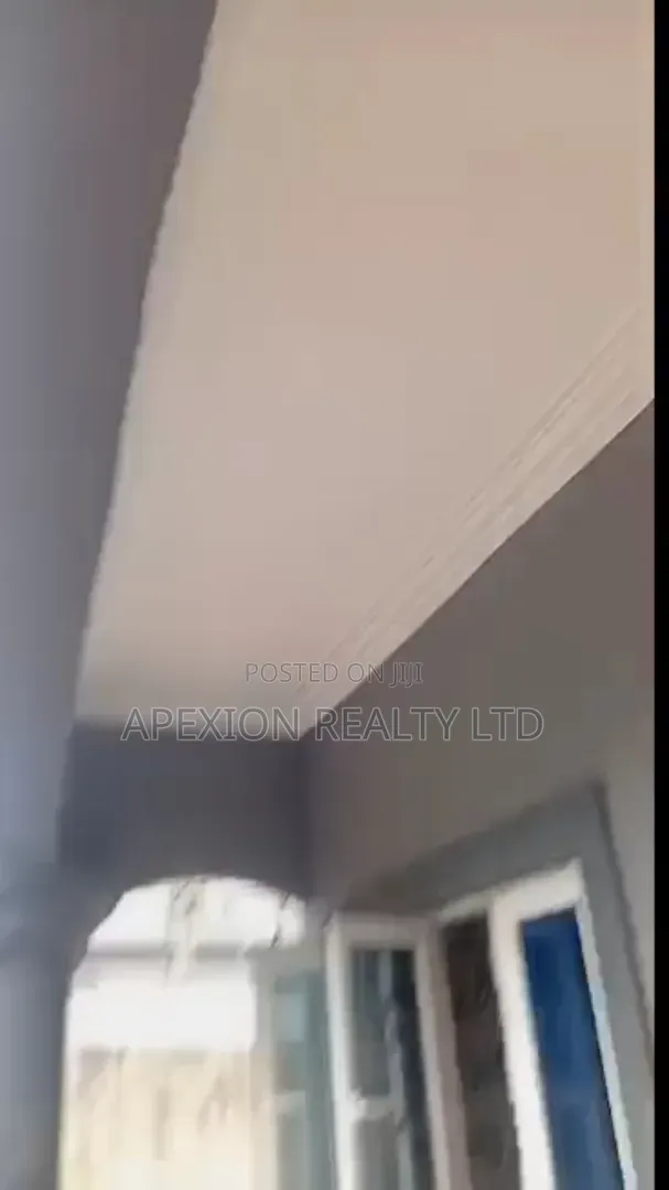 4bdrm Bungalow in Apexion Estate, Elelenwo for sale