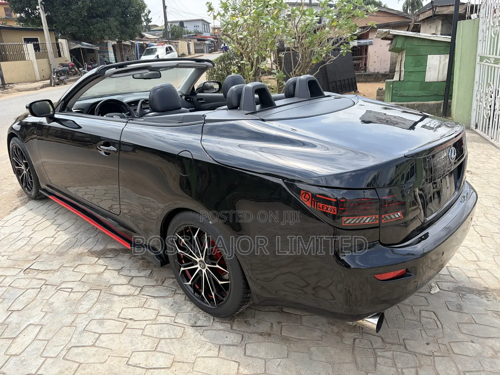 Lexus IS 350 C 2011 Black