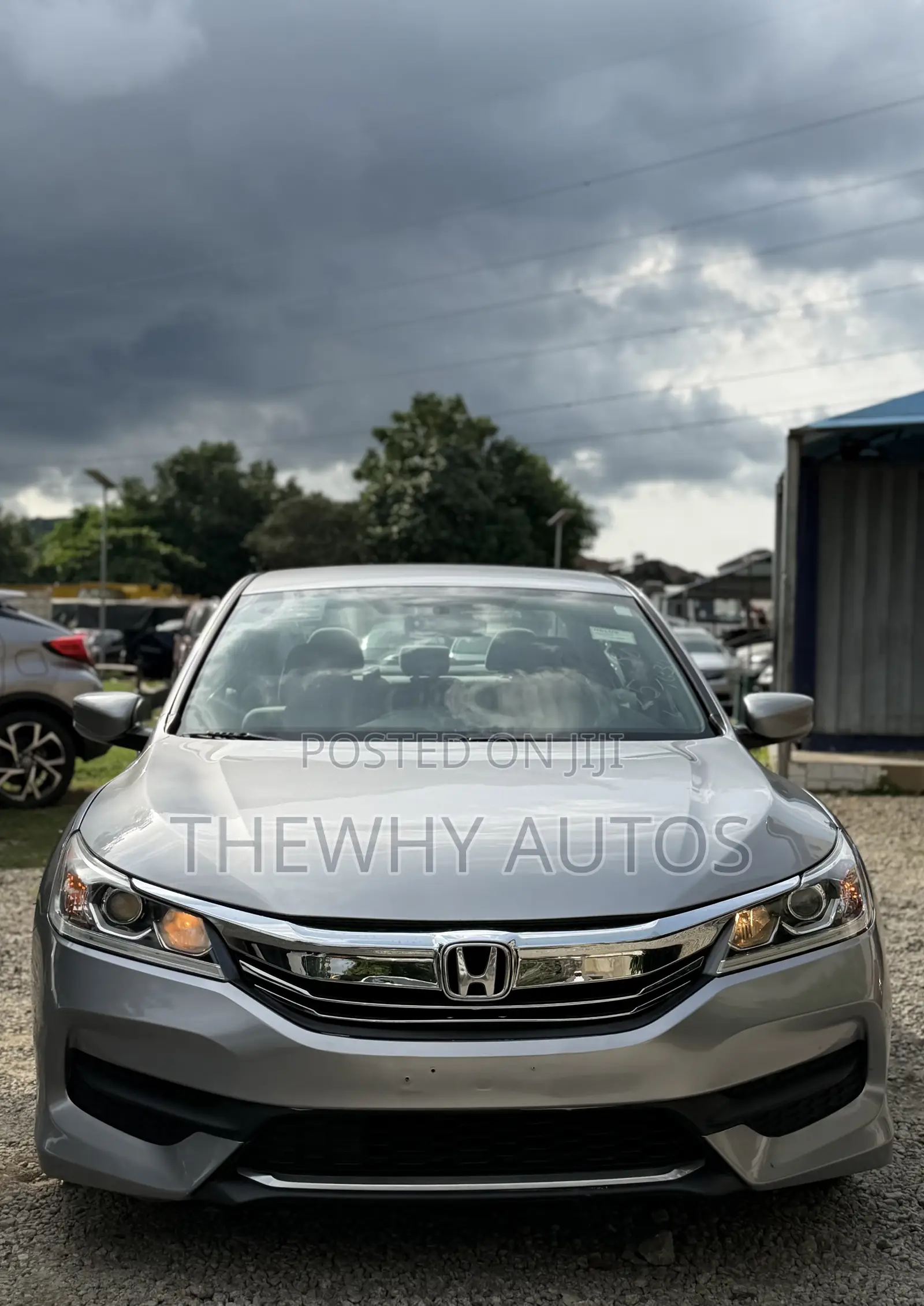 Honda Accord LX 4dr Sedan FWD (2.4L 4cyl 2A) 2016 Silver
