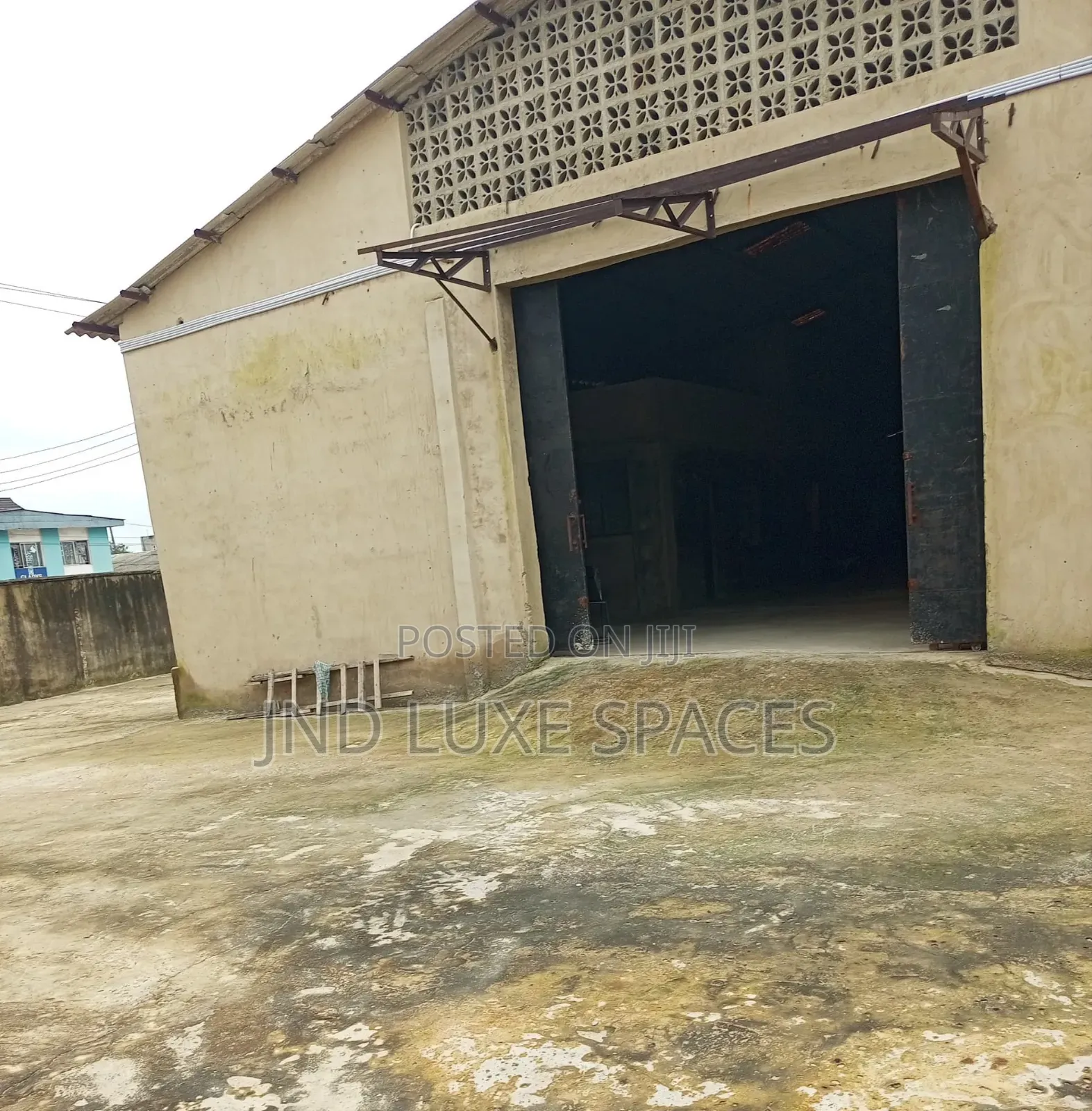 Warehouse for Lease in Ogudu