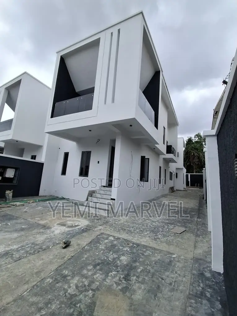 4bdrm Duplex in Dejo Oyelesi, Old for sale