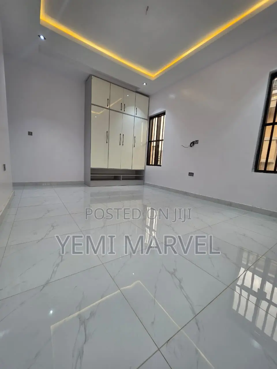 4bdrm Duplex in Carlton Gate Estate, for sale