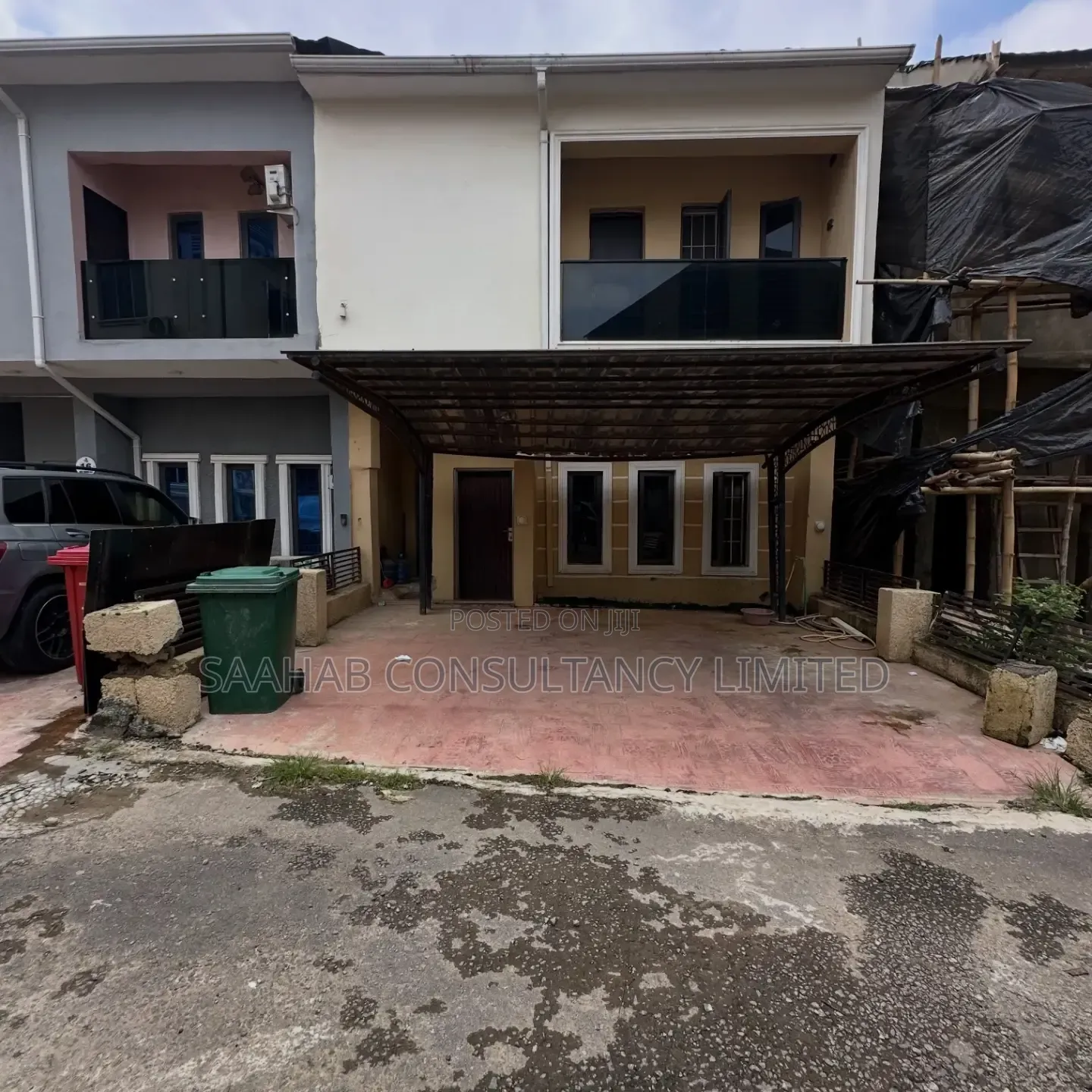 3bdrm Duplex in Estate In Kubwa for sale