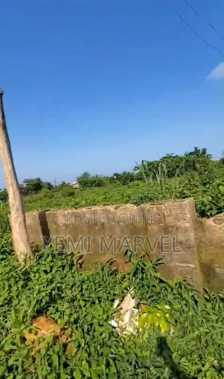 Partially Fenced 908sqm of Land at Iyana Father Oloje Area, Ologuneru