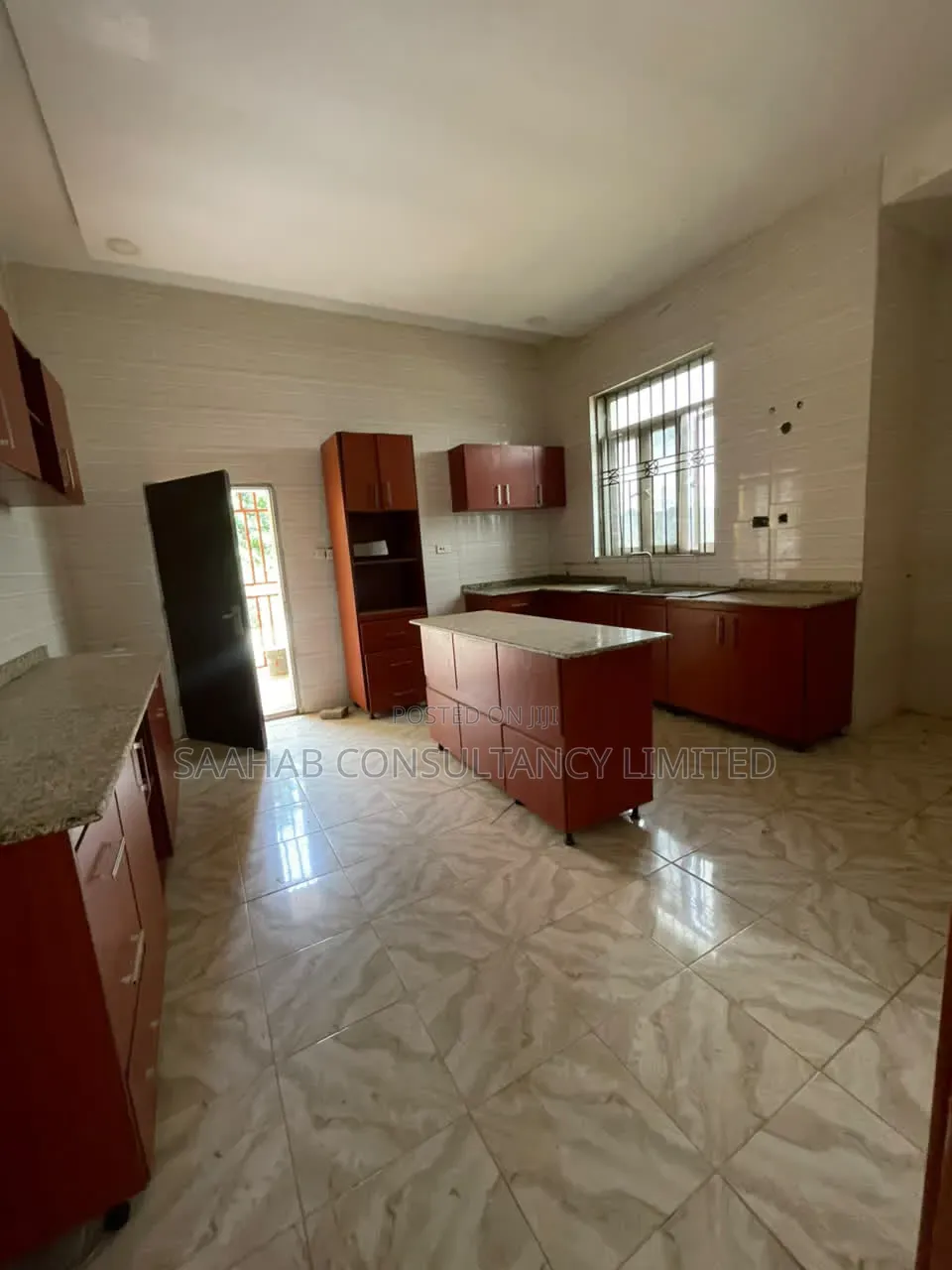 4bdrm Duplex in By Sunnyvale, Galadimawa for rent
