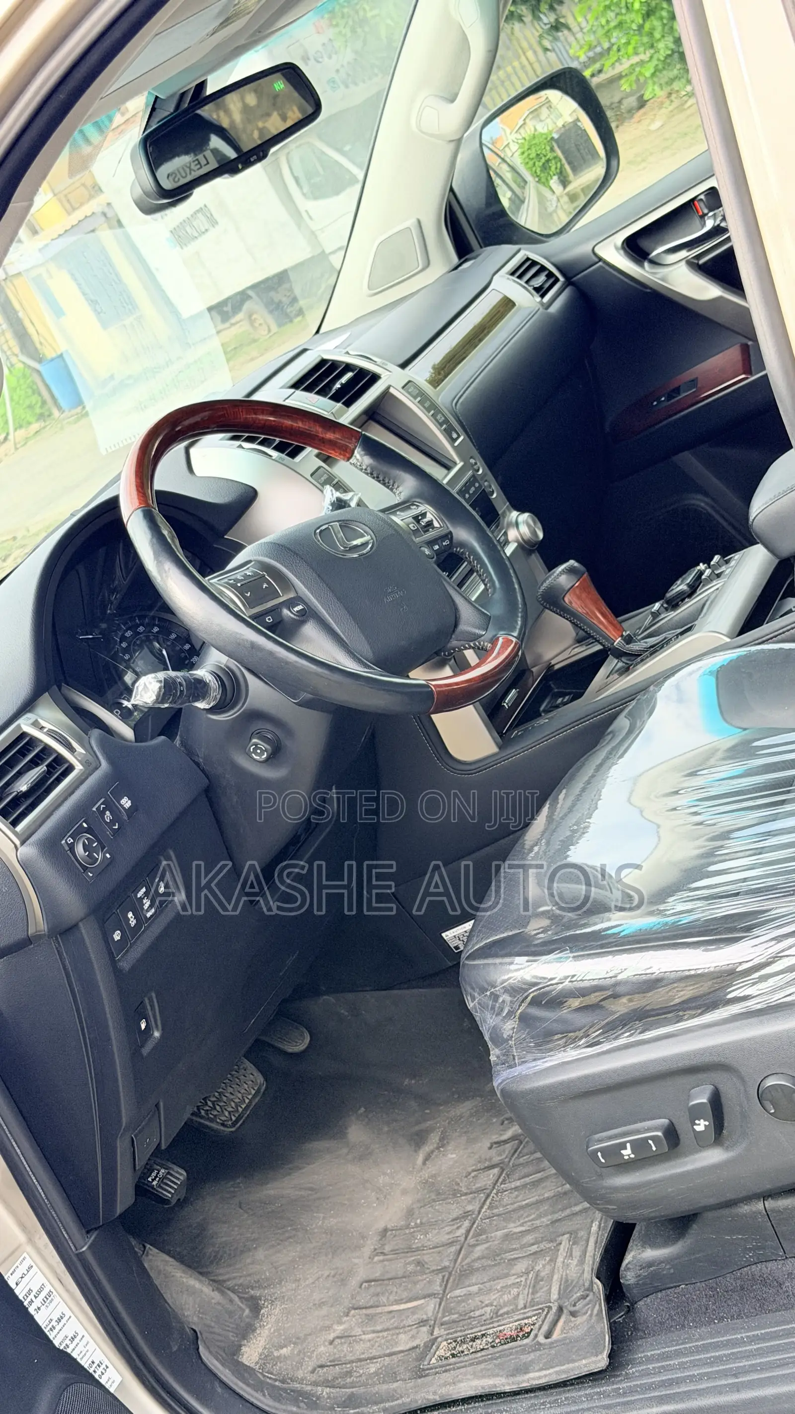 Lexus GX 460 2010 Gold