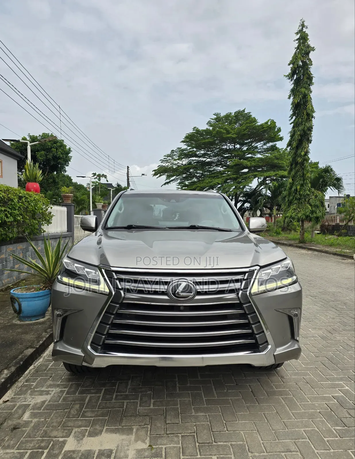 Lexus LX 2017 Gray