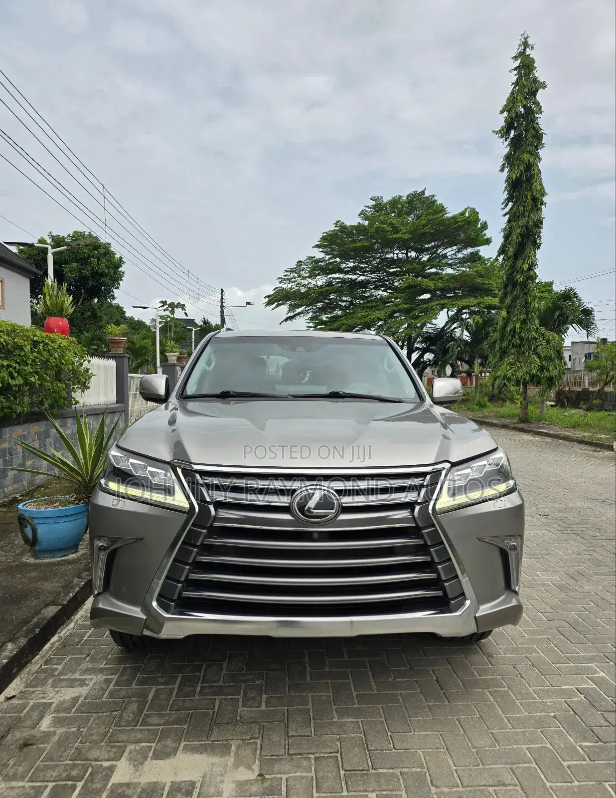 Lexus LX 2017 Gray