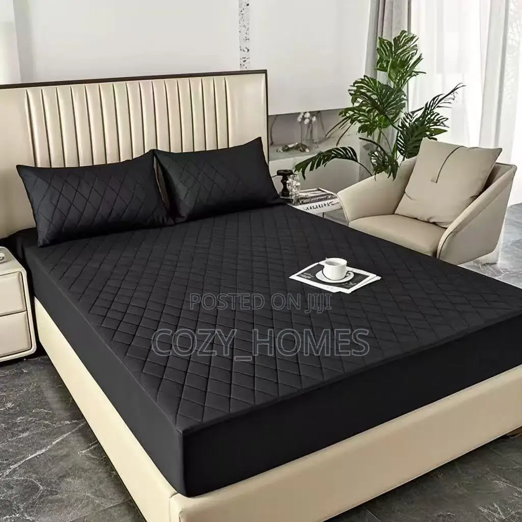 Imported Waterproof Mattress Protector (4x6)