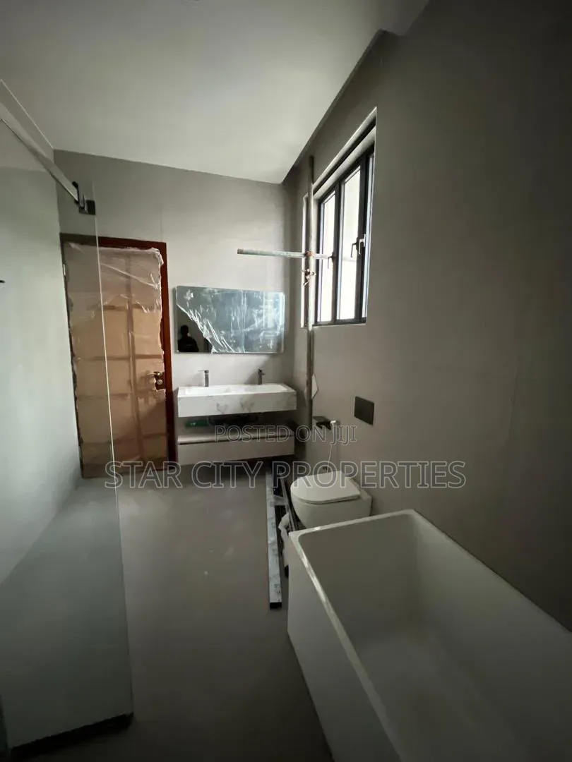 6bdrm House in Banana Island Ikoyi for sale