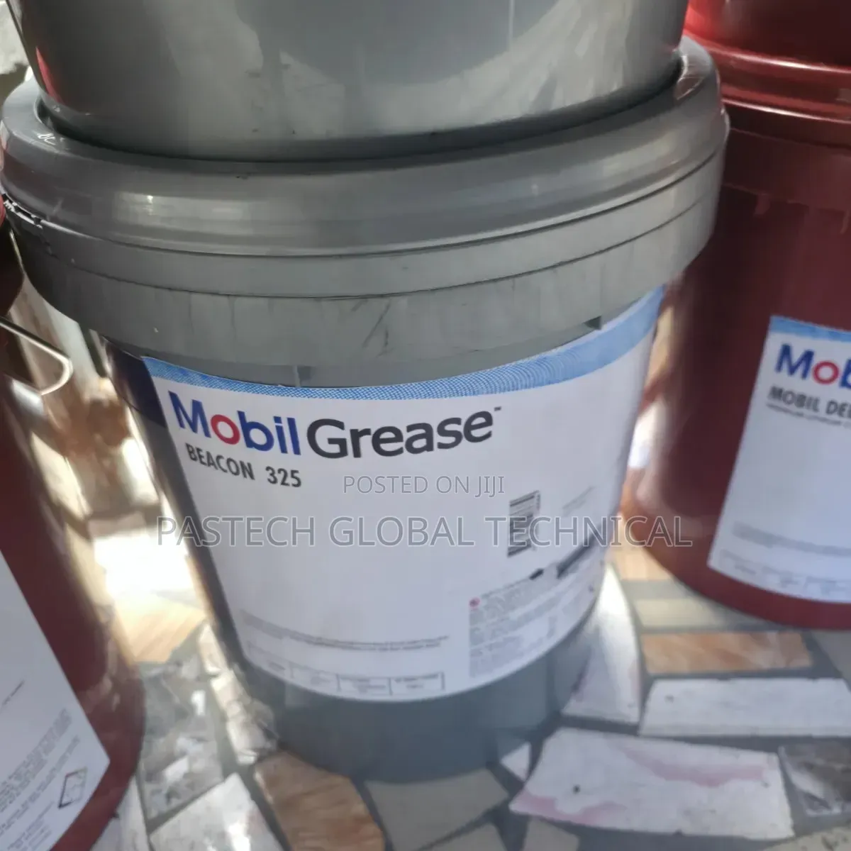 18kg Bucket--Mobil Grease BEACON 325 Grease