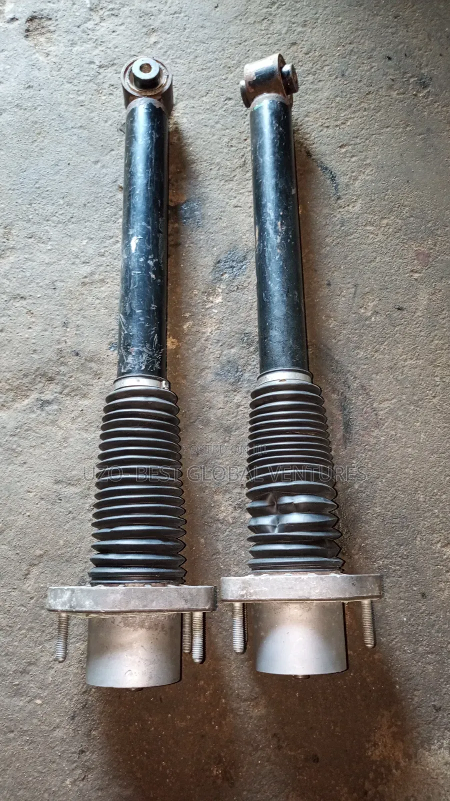 Set of Sensor Back Shocks Range Rover Vogue 2015/2018