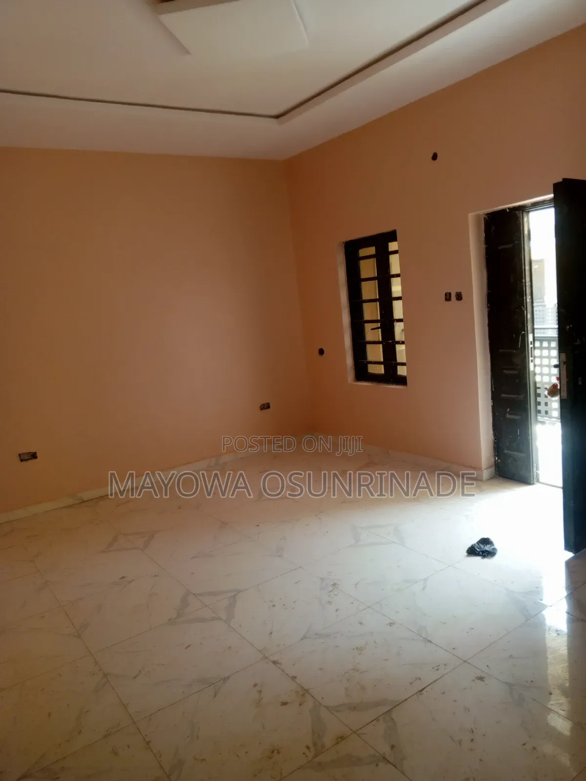 2bdrm Apartment in Ologuneru for rent
