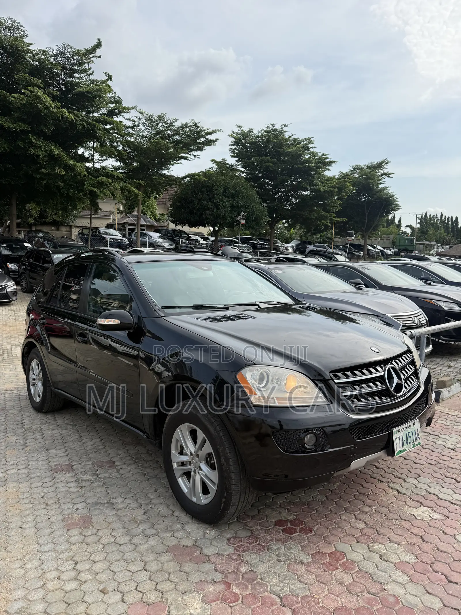 Mercedes-Benz M Class ML 350 AWD 4Matic (3.5L V6 7A) 2006 Black