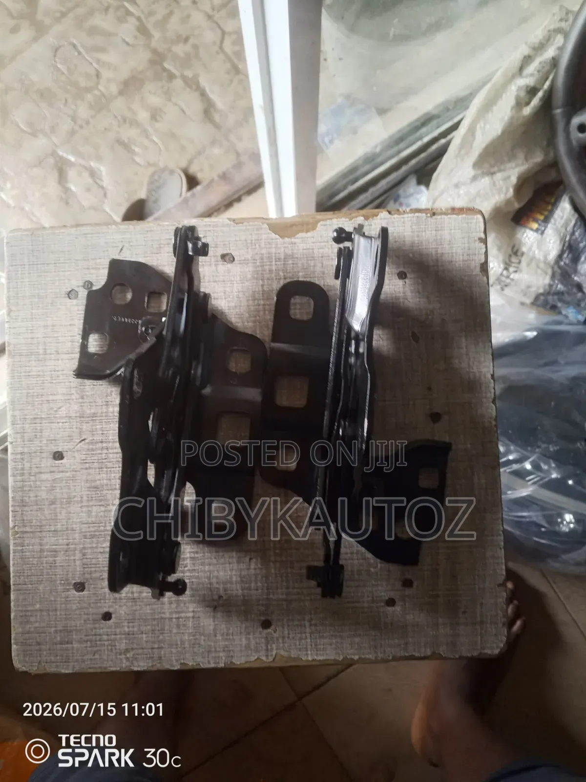 Bonnet Hanger for ML/GLE 166
