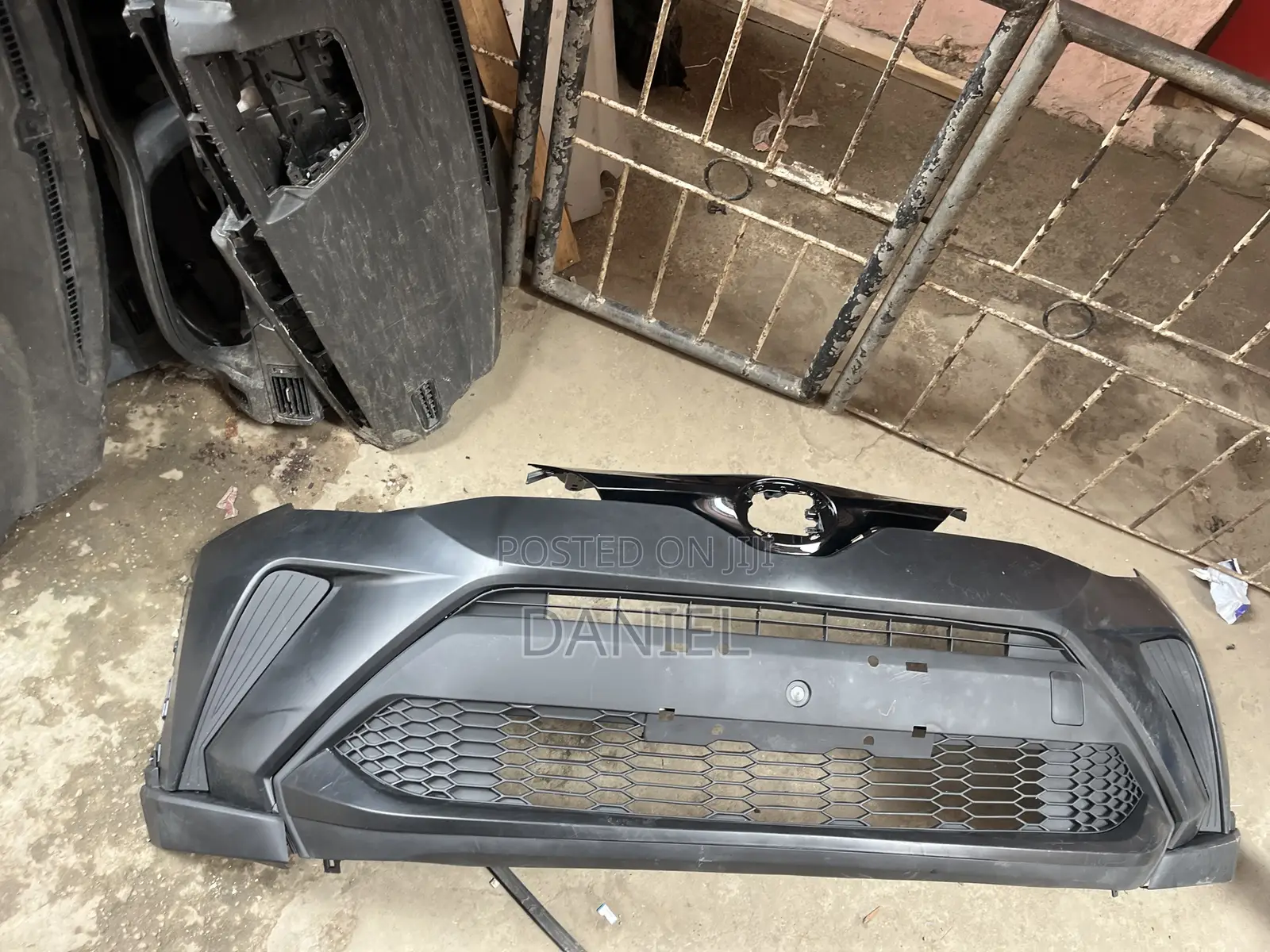 Toyota CHR 2020 Bumper