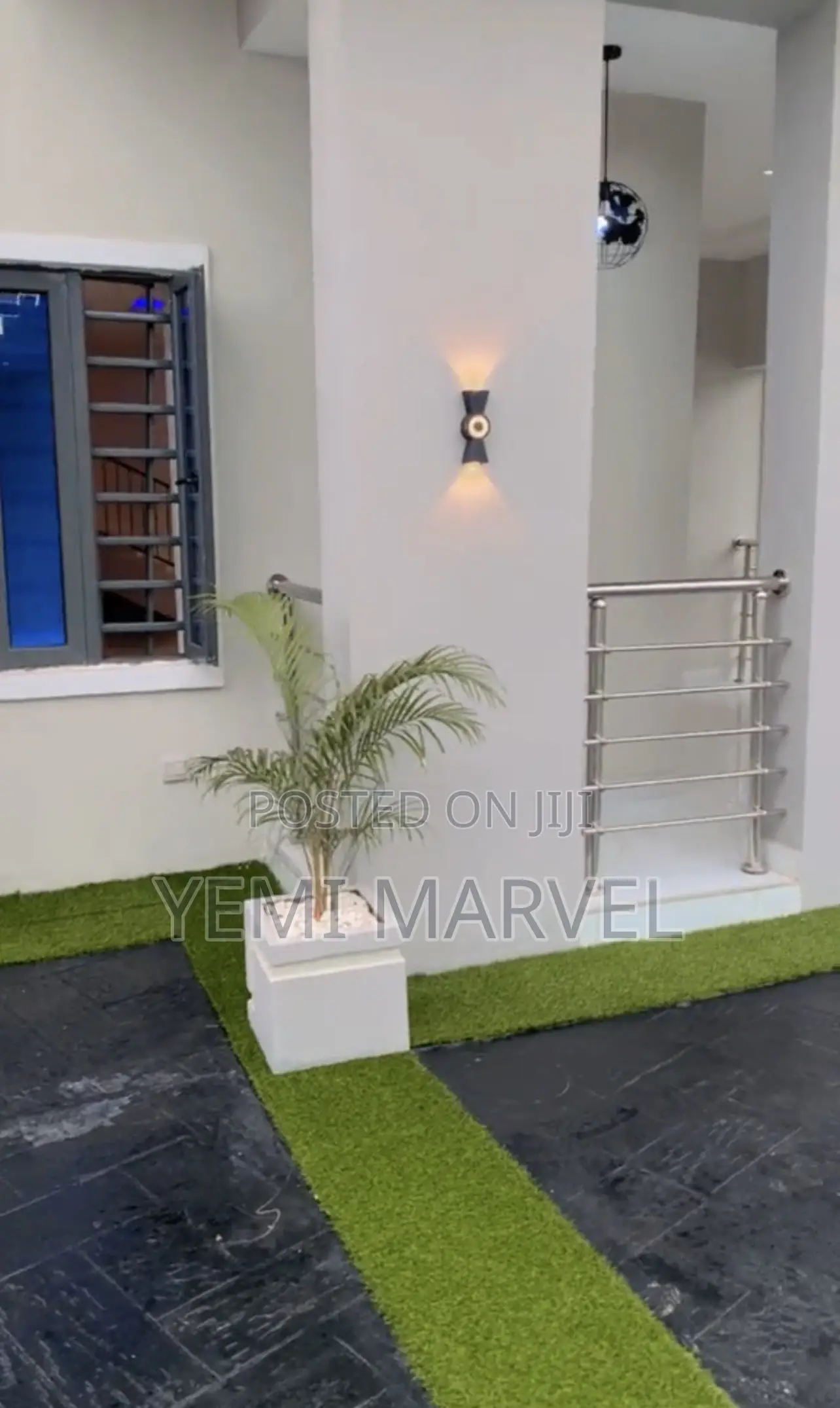 5bdrm Duplex in Oluyole Estate for sale