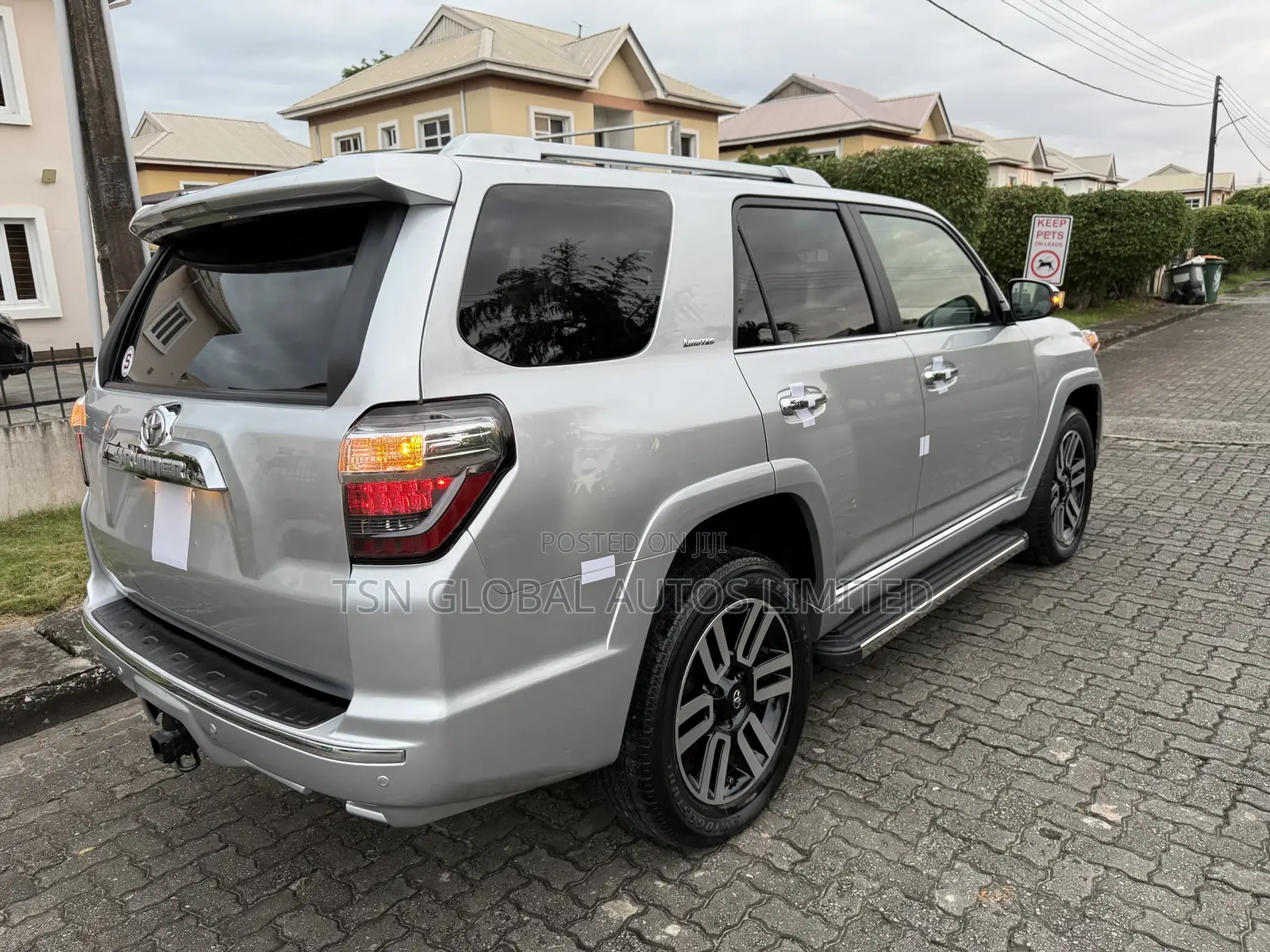 Toyota 4-Runner Limited 4dr 4x4 (4.0L 6cyl 5A) 2017 Silver