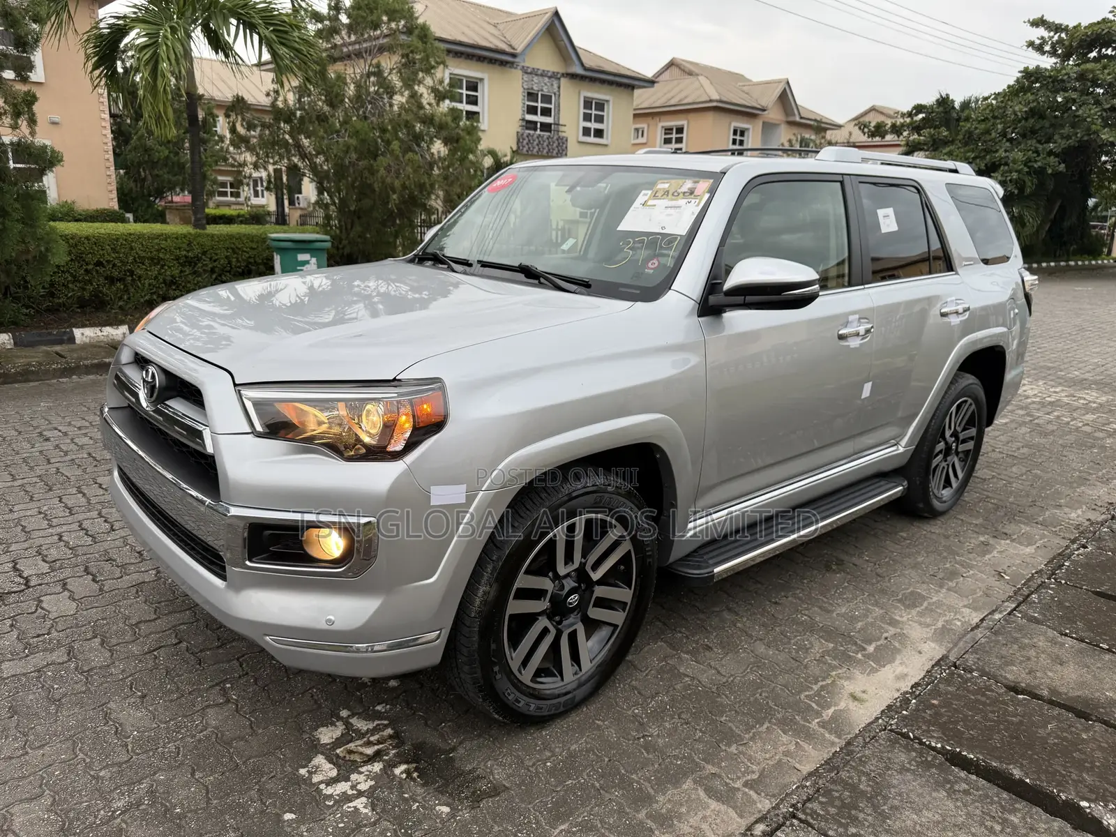 Toyota 4-Runner Limited 4dr 4x4 (4.0L 6cyl 5A) 2017 Silver