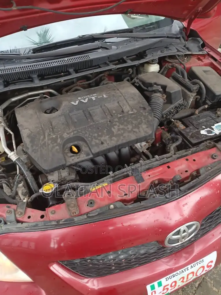 Toyota Corolla 2010 Red