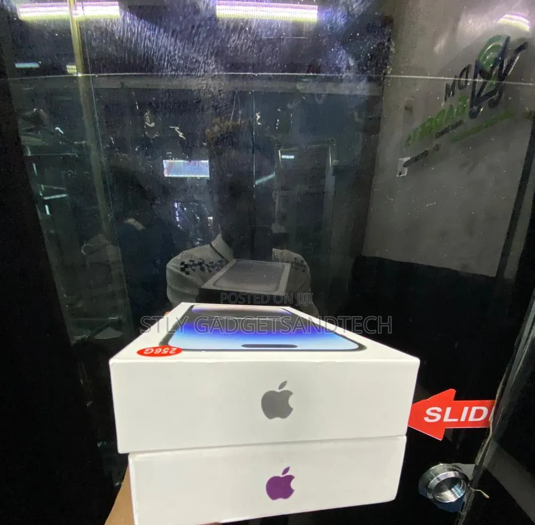 New Apple iPhone 14 Pro Max 256 GB Purple