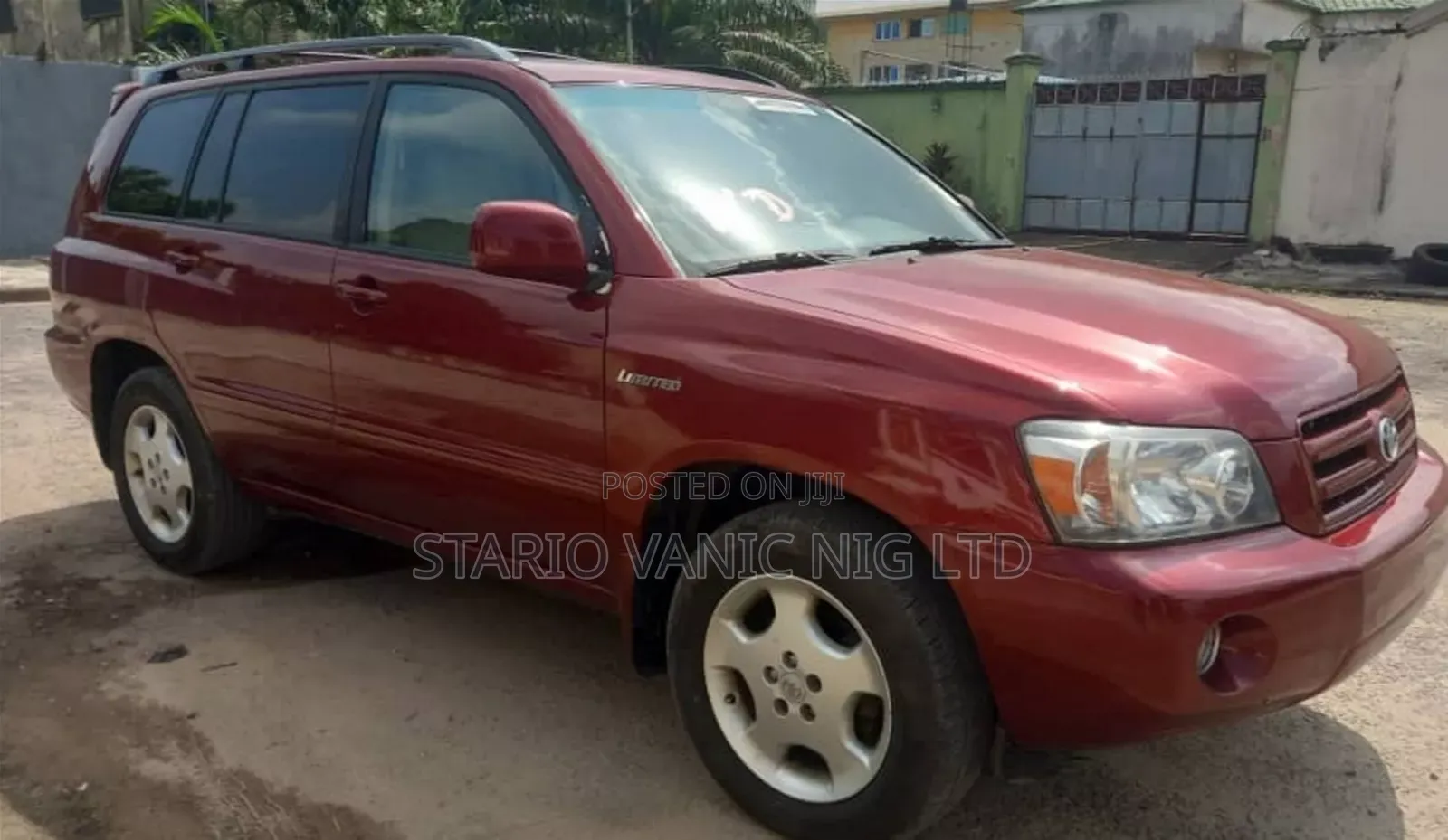 Toyota Highlander 2015 Red
