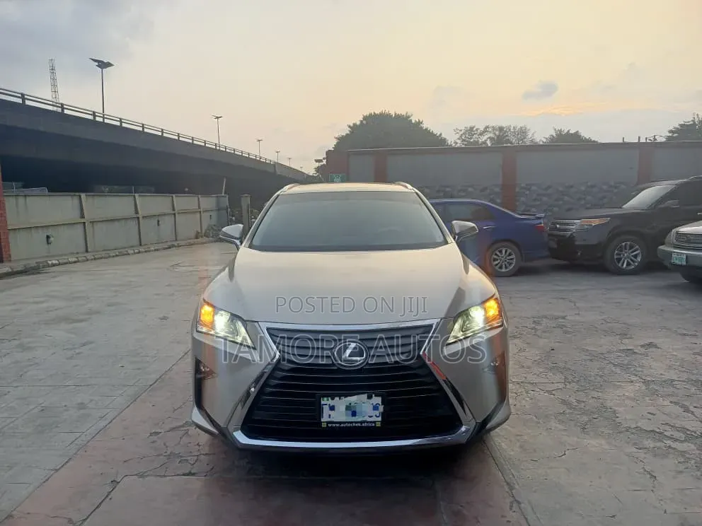 Lexus RX 350 AWD 2016 Gold