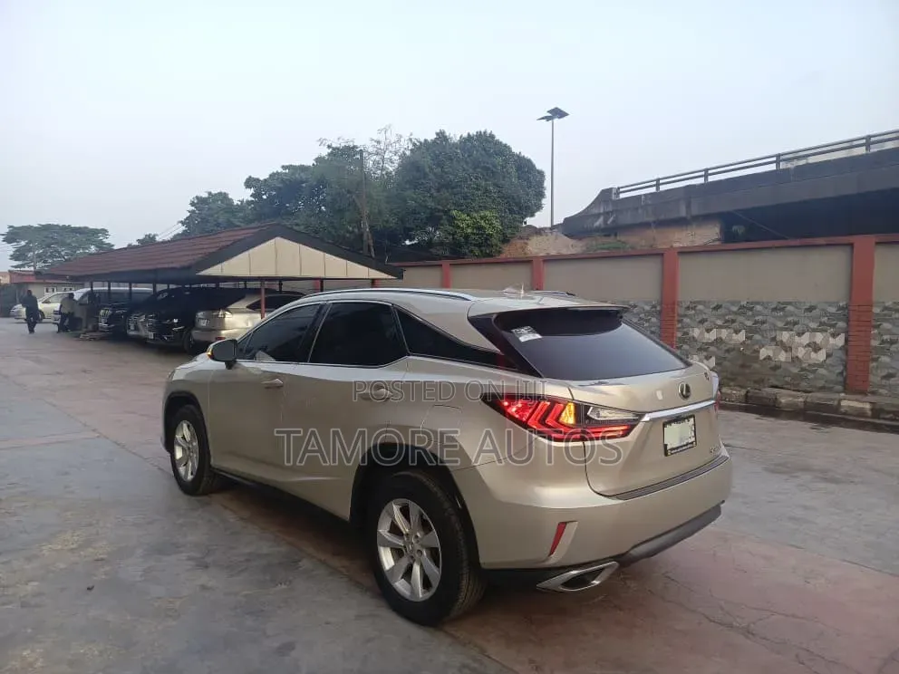 Lexus RX 350 AWD 2016 Gold