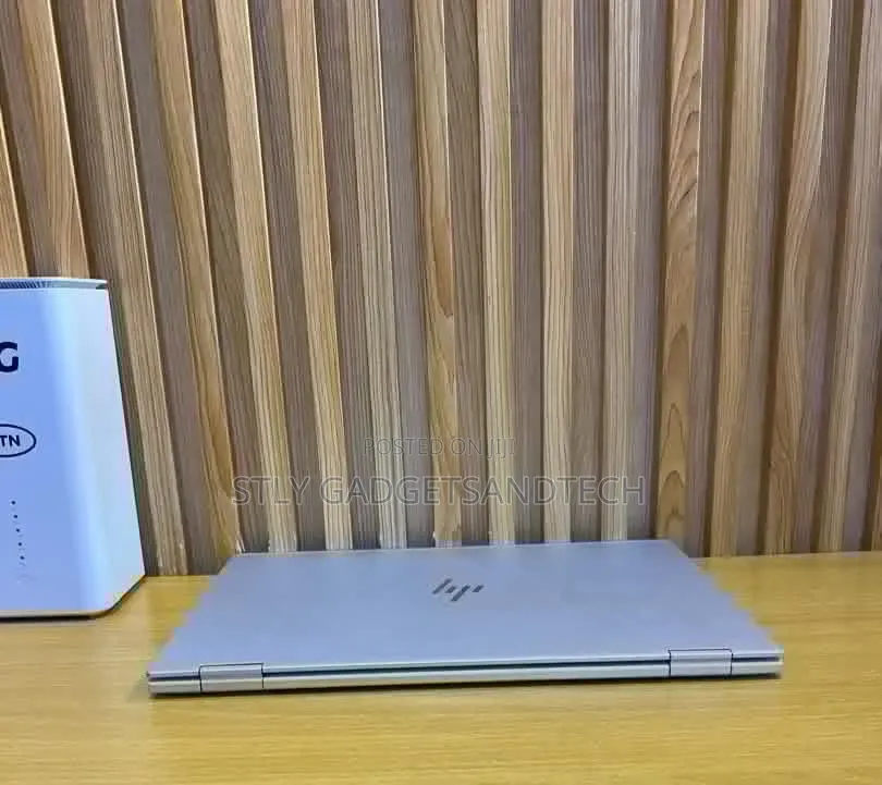 Laptop HP EliteBook X360 1030 G2 8GB Intel Core i5 SSD 256GB