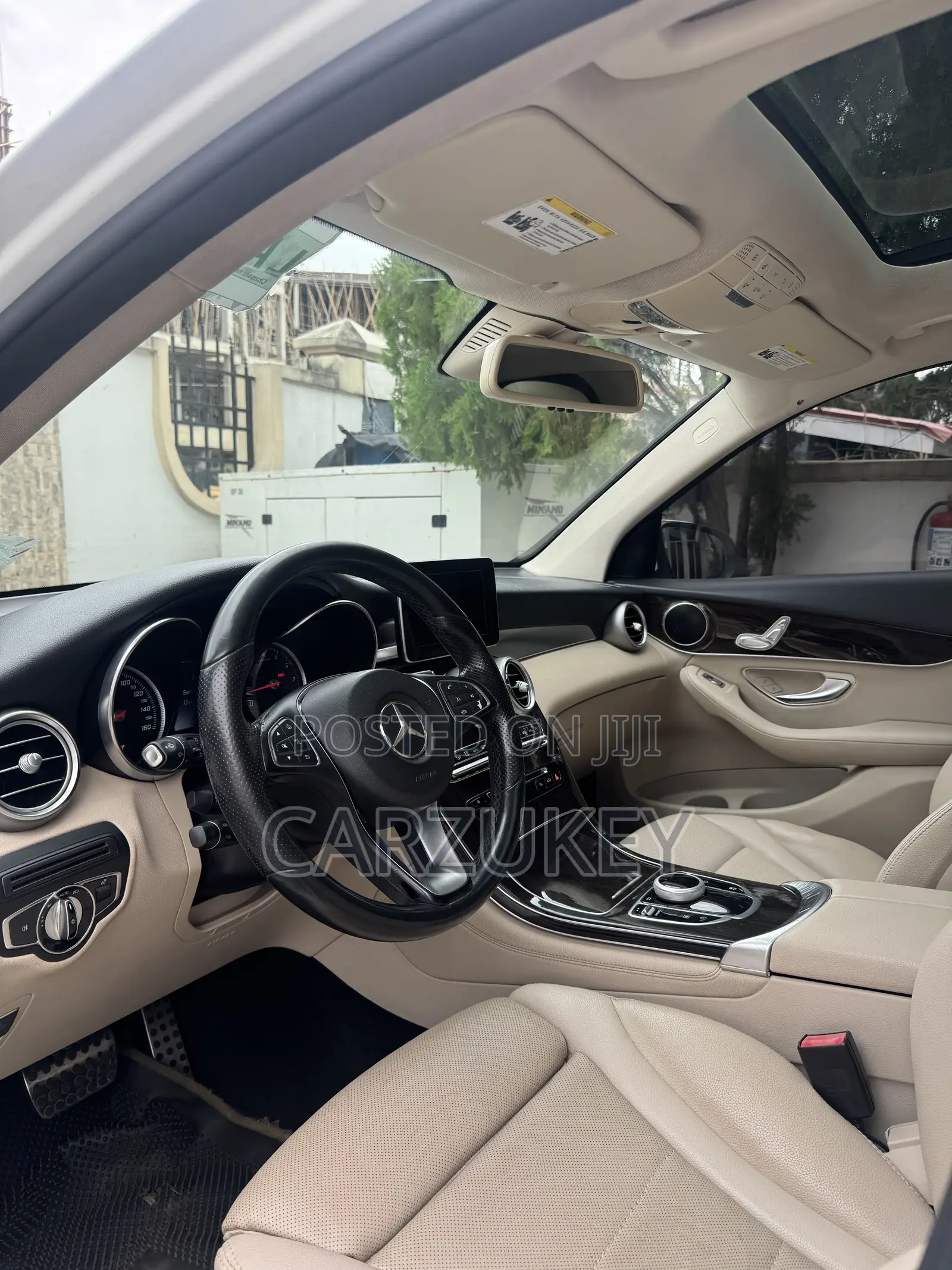 Mercedes-Benz GLC-Class 2017 White