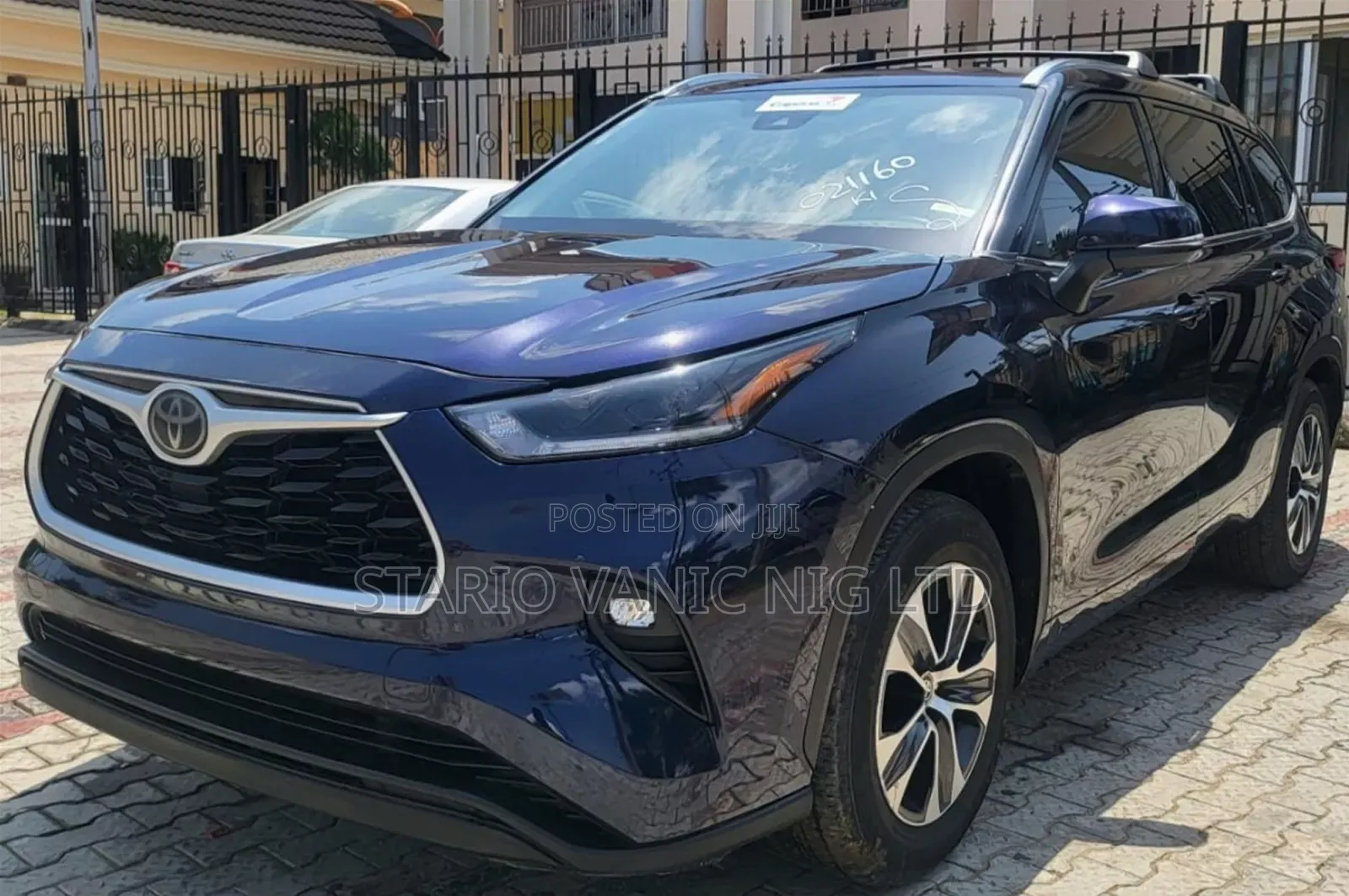 Toyota Highlander 2020 Blue