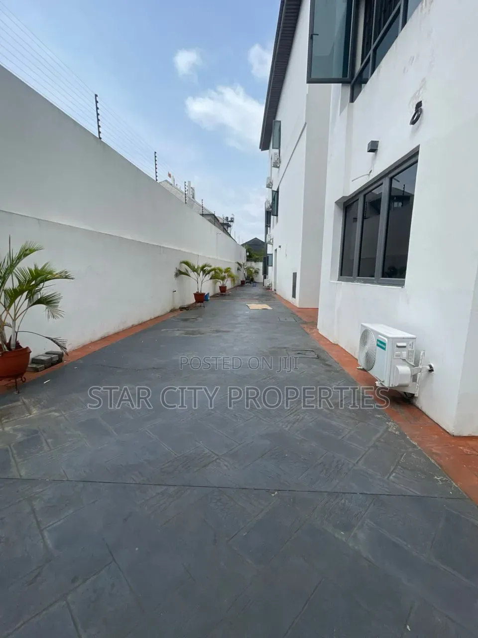 4bdrm Townhouse / Terrace in Banana Island Ikoyi for rent