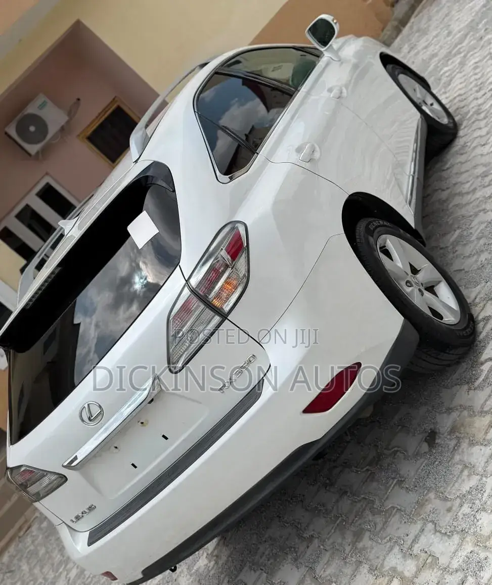 Lexus RX 2011 White