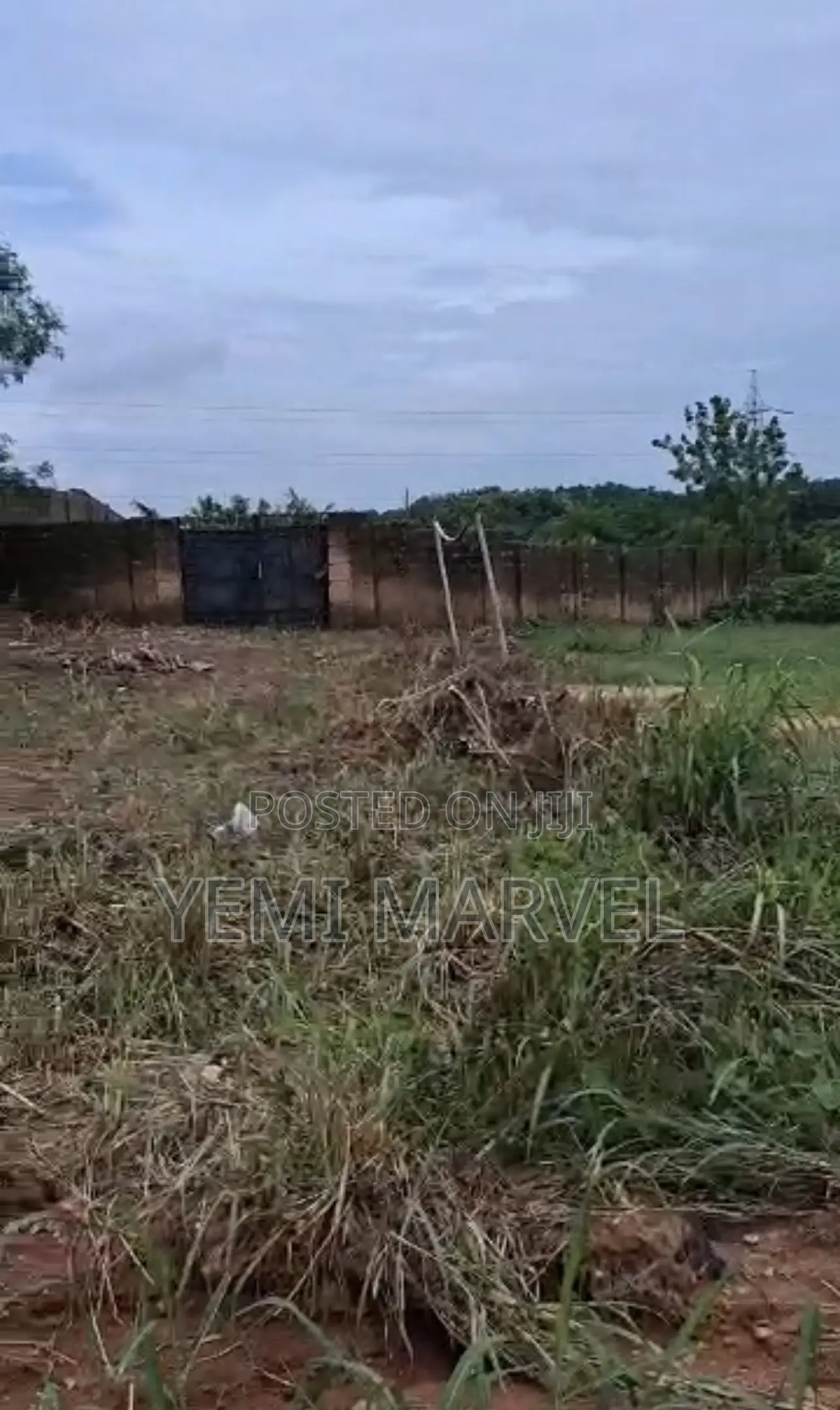 Fenced 893sqm Land at Idi-Ishin Main Jericho, Ibadan With Extra 130sqm